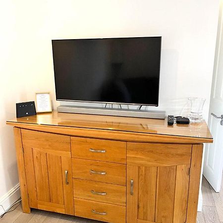 Modern 1 Bedroom Flat Close To Vauxhall Λονδίνο Εξωτερικό φωτογραφία